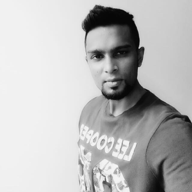 Portrait of Sharif Jobayed, frontend developer and software tester